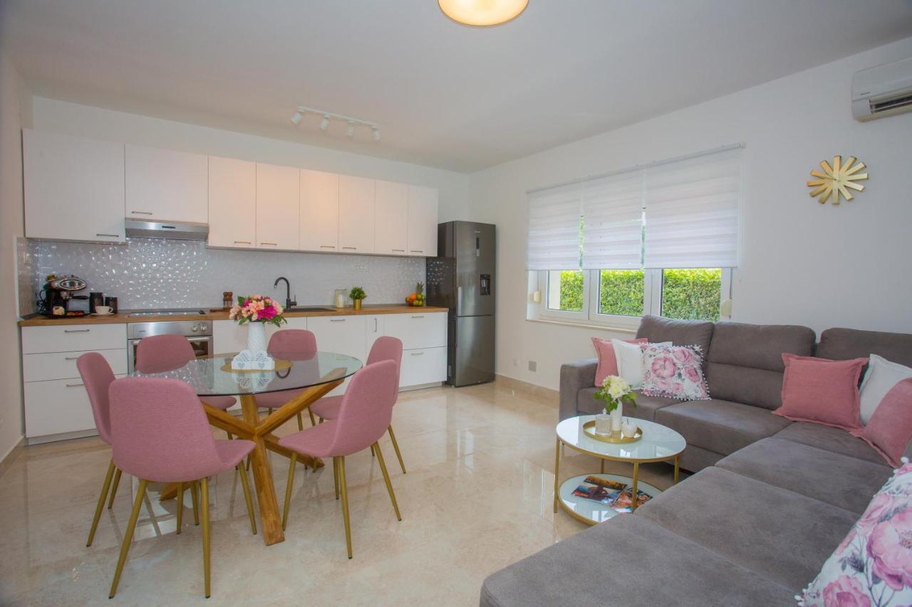 Luxury Villa Vibrass Σπλιτ Εξωτερικό φωτογραφία